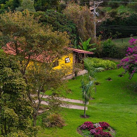Pousada Vista Linda Sao Bento do Sapucai Luaran gambar